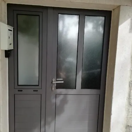Kova Apartmán *